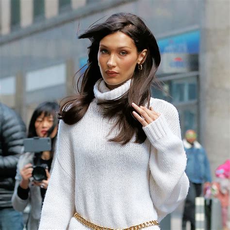 bella hadid 2023 street style.